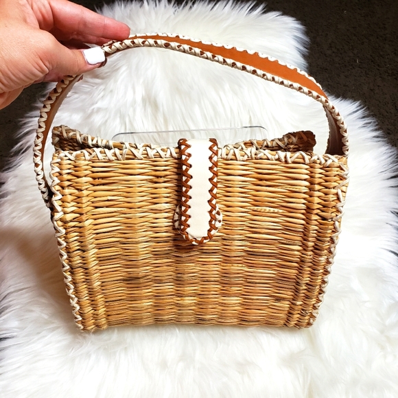 En Shalla Bags Anthropologie En Shalla Straw Weave Handbag Like New